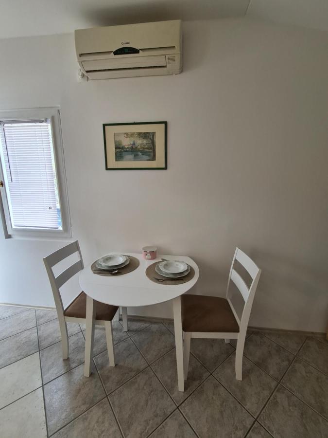 Nikol Apartman Károlyváros Kültér fotó